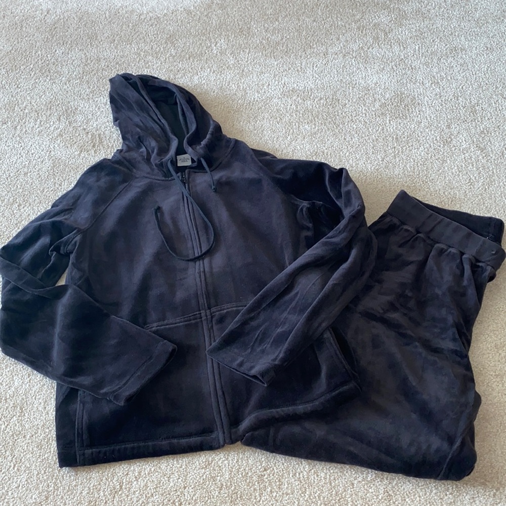 Kim Rogers black velour sweat suit, size small top and size medium bottoms